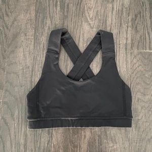 Lululemon sports bra 4
